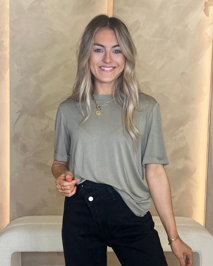 Guess Basic Boxy Top - Sage Leaf