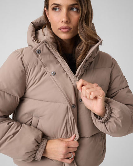 Guess Jeans Cropped Puffer Coat - Beige