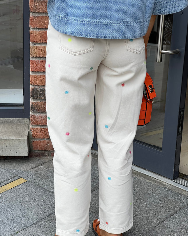 Embroidered High-Waisted Barrel Fit Jeans - Cream