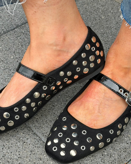 Suede Stud Pump - Black