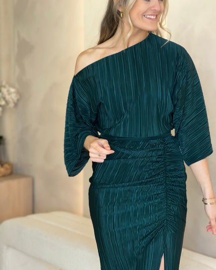 Vendy Off The Shoulder Ruched Detail Midi Dress - Emerald
