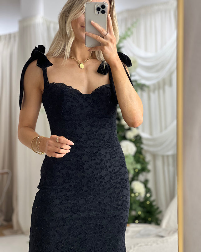 Serephina Lace Midaxi Dress - Black