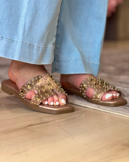 Flat Stud Sandal - Rose Gold