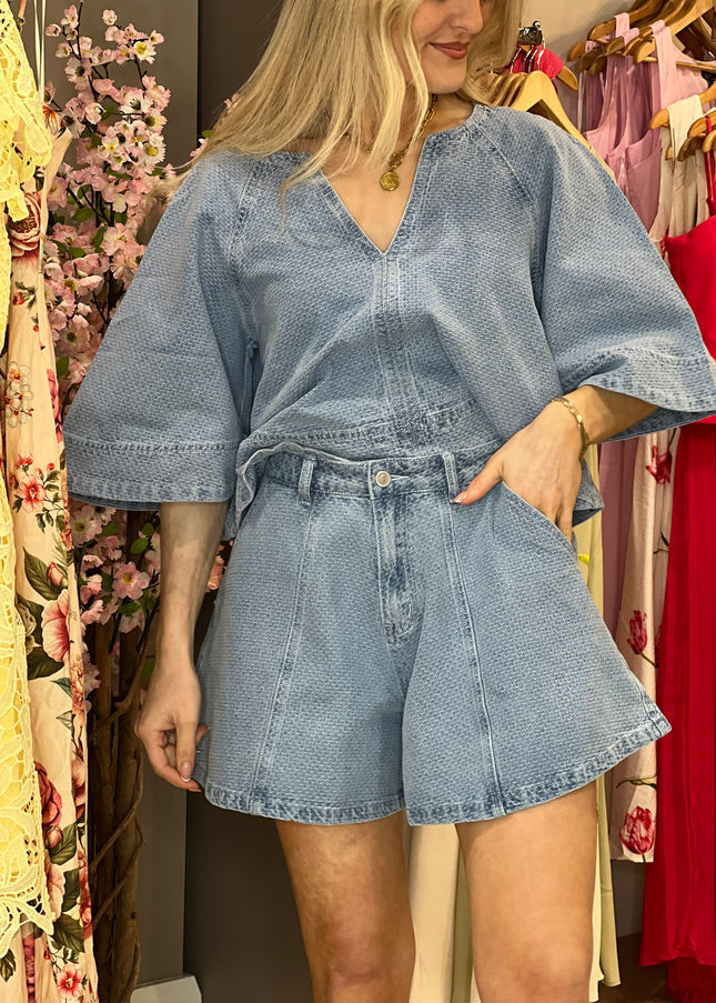 Khoi Textured Denim Short - Blue Wash