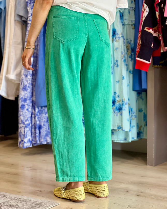 Soft Denim Barrel Jean - Green