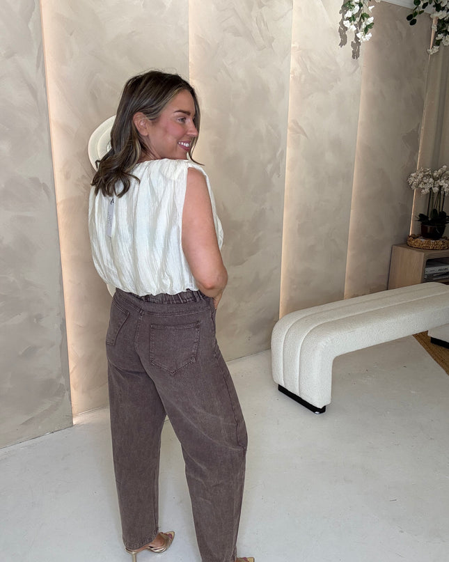Soft Denim Barrel Jean - Chocolate
