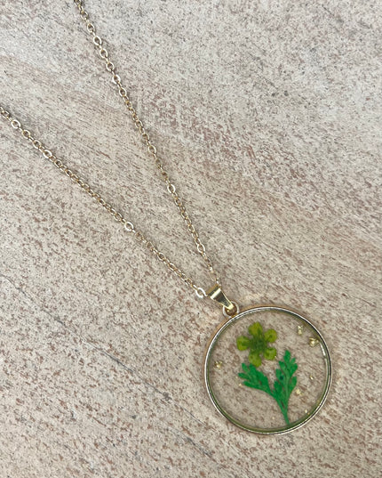 Dried Floral Leaf Pendant Necklace - Gold/Green