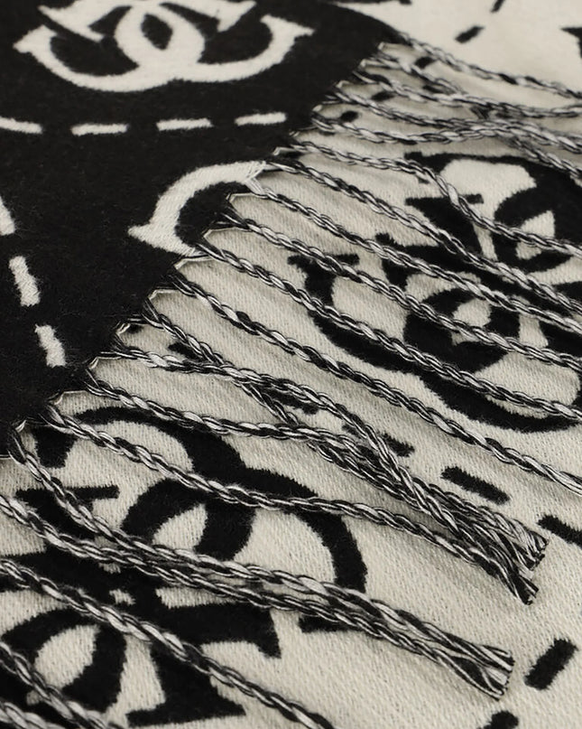 Guess Cosy Scarf  - Black Logo