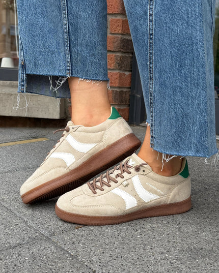 Colour Block Sneaker - Beige/Green
