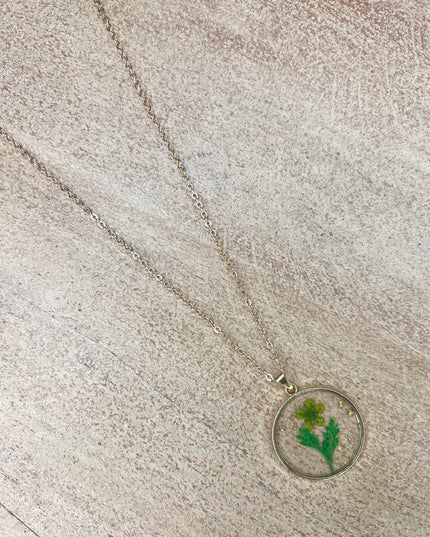 Dried Floral Leaf Pendant Necklace - Gold/Green