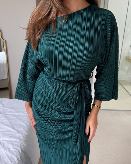 Vendy Off The Shoulder Ruched Detail Midi Dress - Emerald