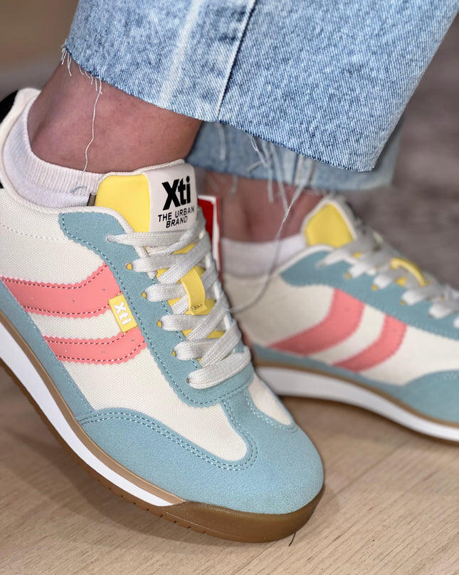 Multi Textile Sneaker - Multi