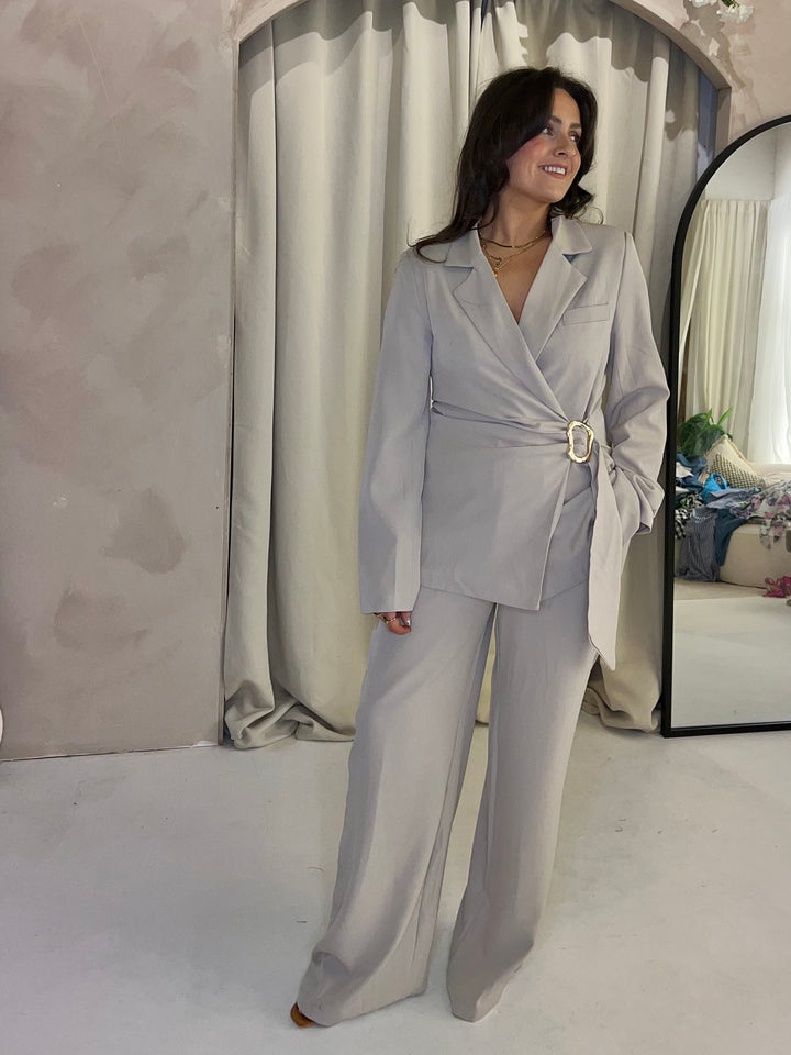 Elegance Suit - Stone
