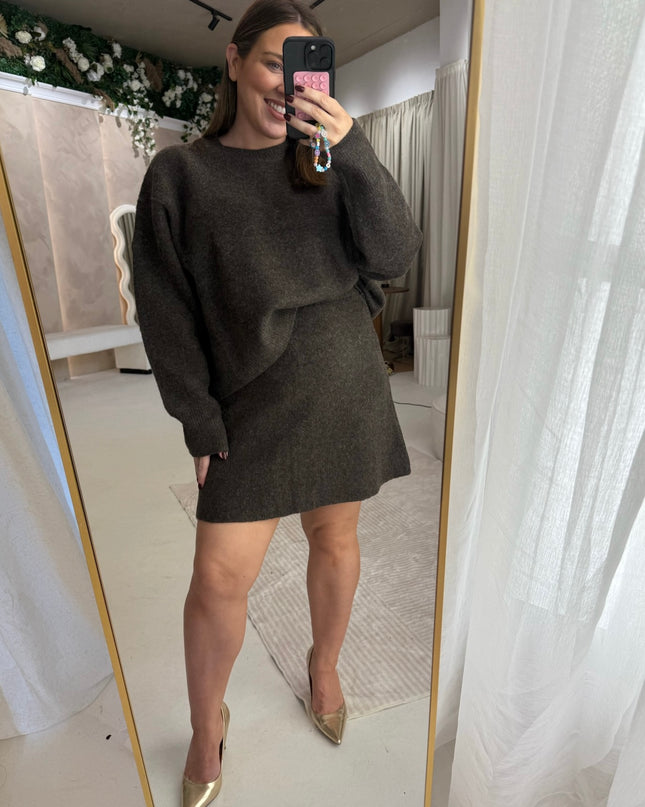 Knit Jumper and Skirt Set - Brown