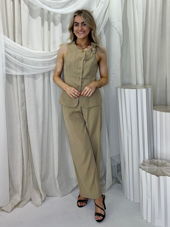 Tailored Round Neck Waistcoat - Beige
