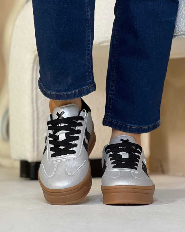 Metallic Platform Sneaker - Silver