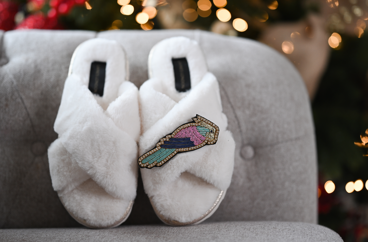 Chic Slippers with Parrot Brooch - Cream